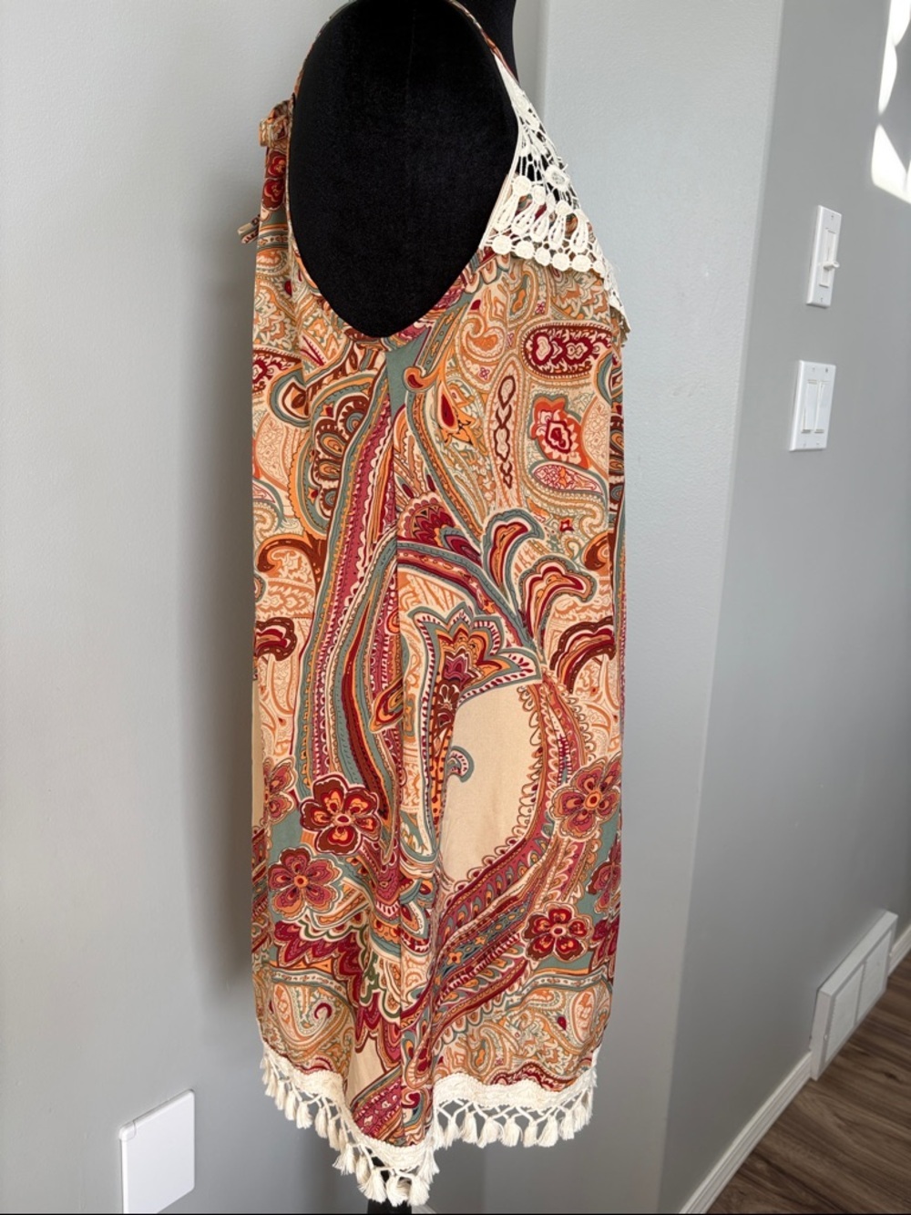 Crochet-Yoke Paisley Mini Dress in Cream and Rust - Picture 3 of 6